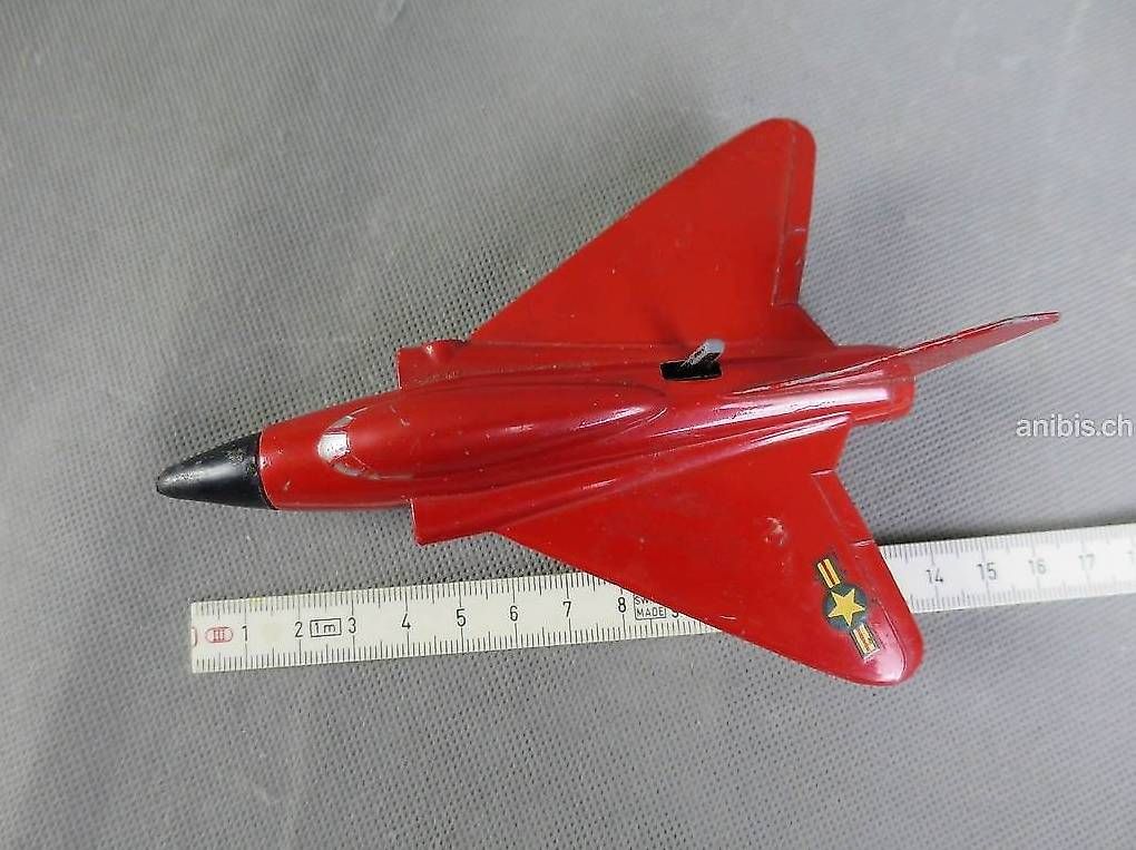 Schuco Modellbausätze & Standmodelle: Schuco Micro Jet 1033 Douglas Skyray – Gebraucht aus Zürich von axolottchen 1
