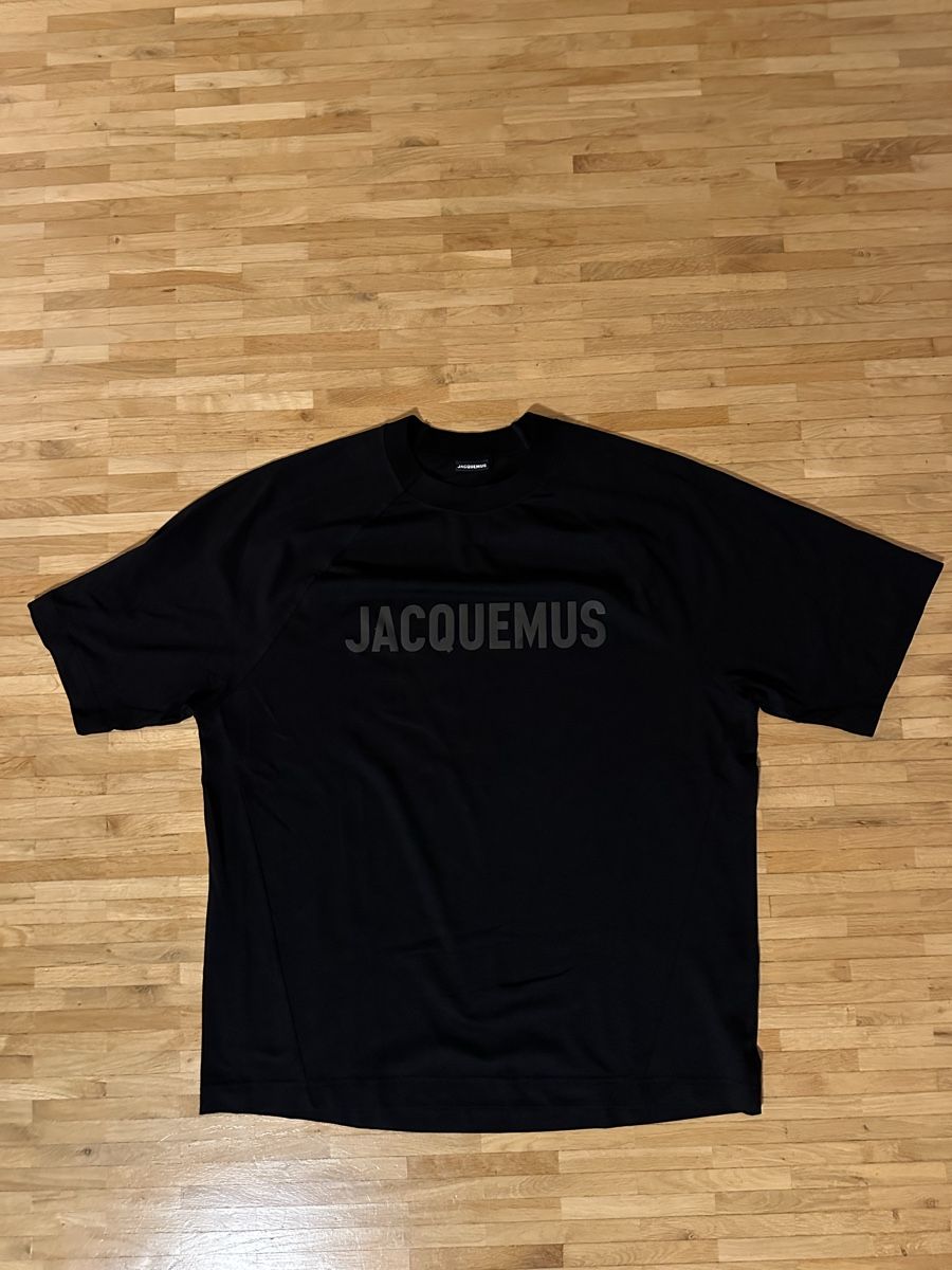 Jacquemus T-Shirts: JACQUEMUS T-Shirt in Grösse L – Gebraucht aus Langenthal von iamzeko 1