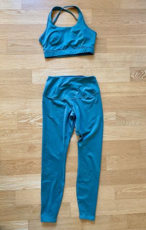 Sport BH und Leggings Set von MyProtein