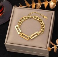 0015a-Elegantes Damen-Armband aus Edelstahl vergoldet