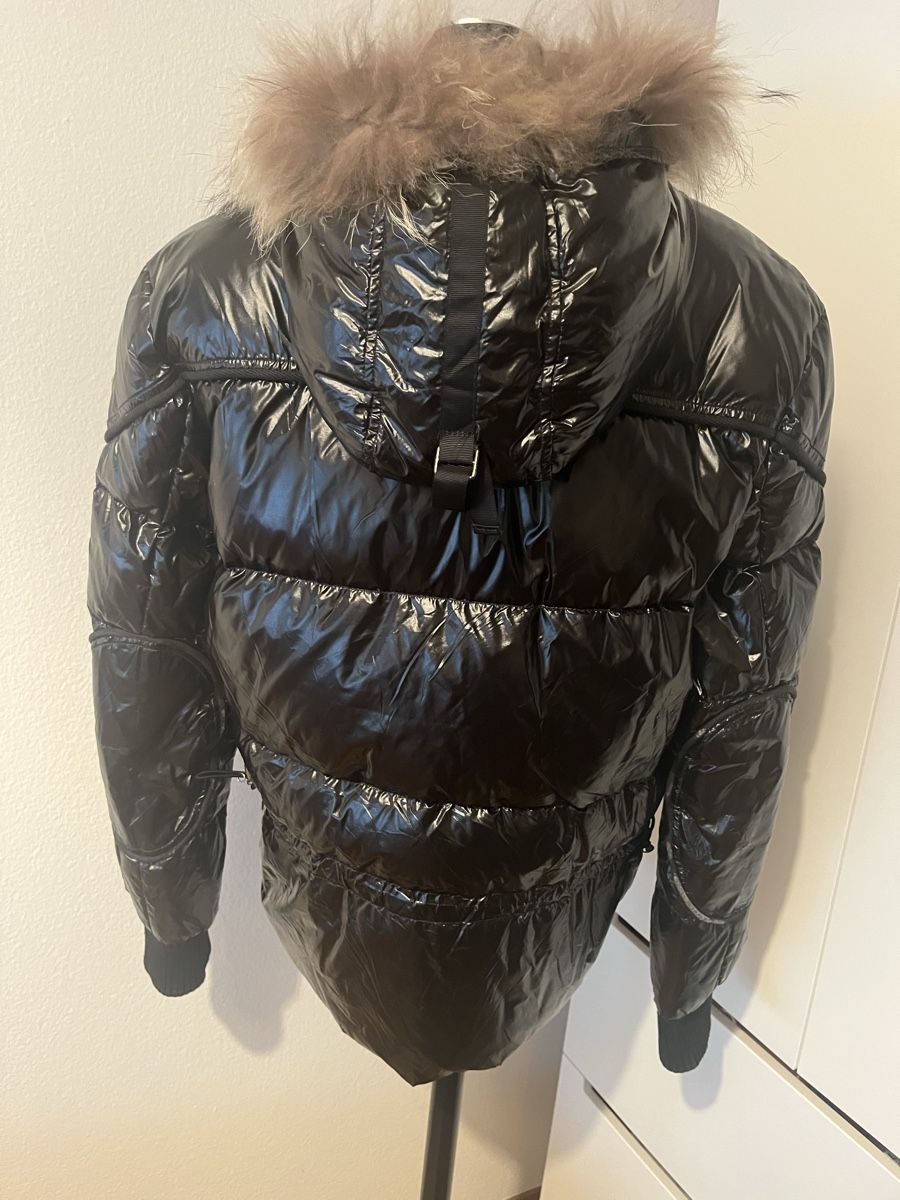 Vestes: Winter Jacke – D'occasion à Brugg AG par Ljubinka0410
