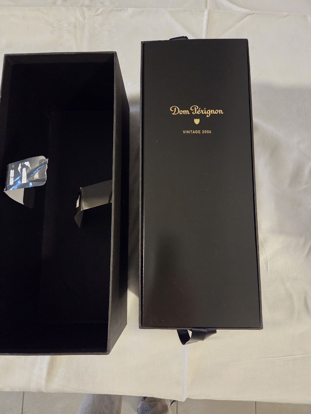 Moet Wein: Dom Pérignon Champagner Vintage 2006 in Originalbox – Neu und originalverpackt aus Zollikon von trachtenschneider 2