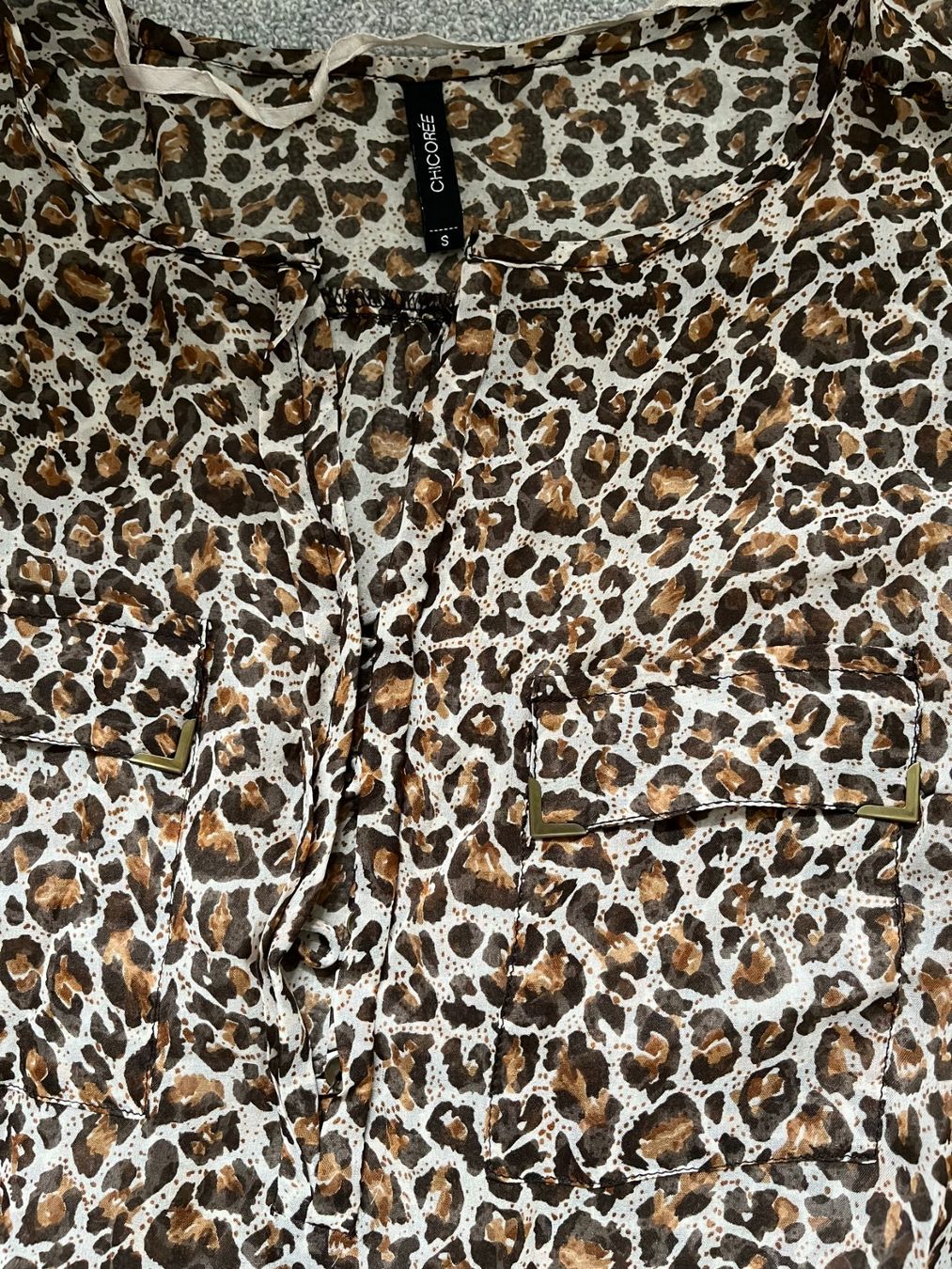 Camicette: Leopardenblusen in der Größe S, M oder L – Nuovo (secondo la descrizione) da Rekingen AG venduto da nederland1 7