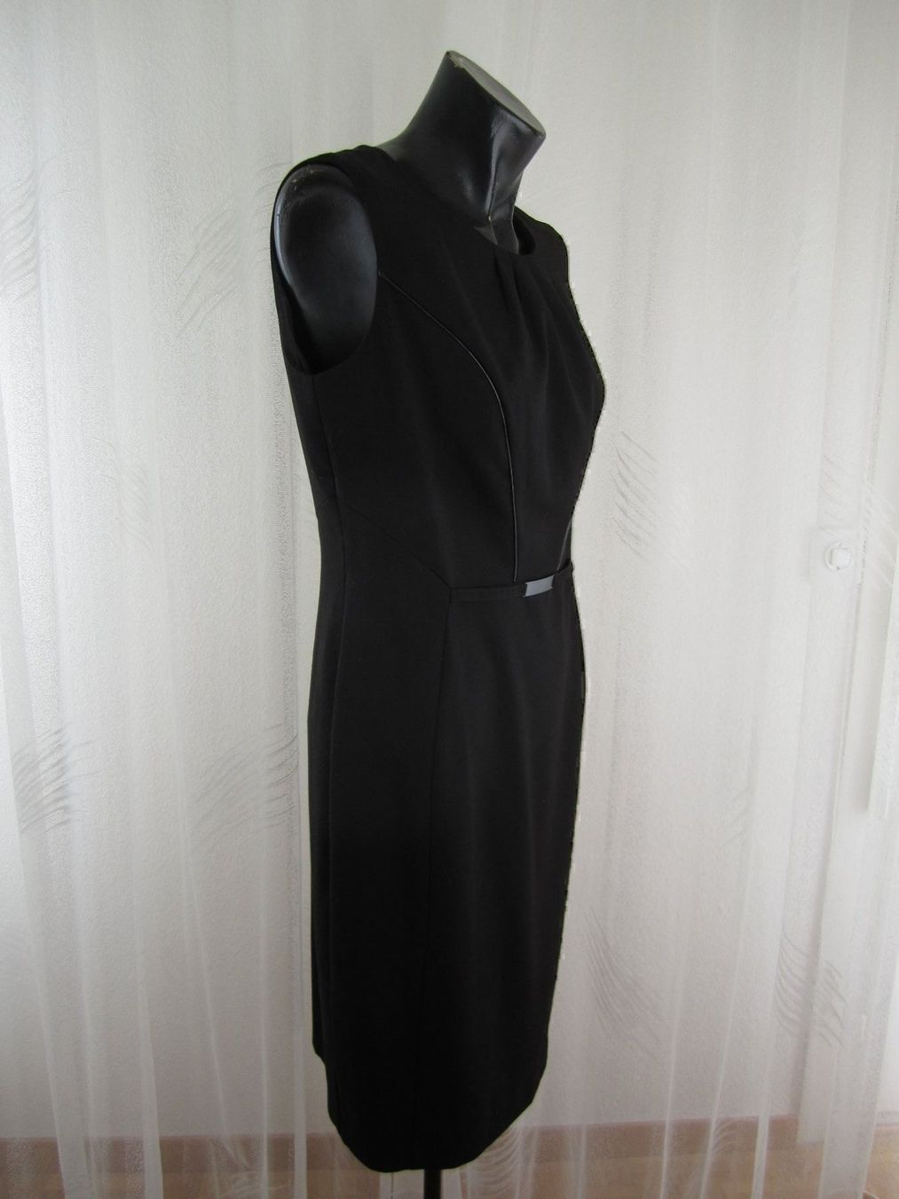 Vestiti: Robe fourreau – Usato da Lausanne venduto da Kmm03 3