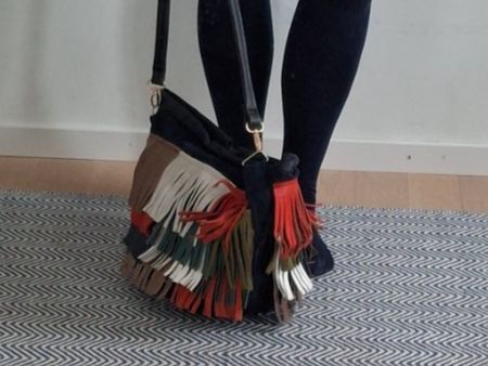 Borse da donna: Schicke Leder Fransen Handtasche / Schultertasche - Chic! – Nuovo (secondo la descrizione) da Bellikon venduto da MellonCollieMitTwint 7