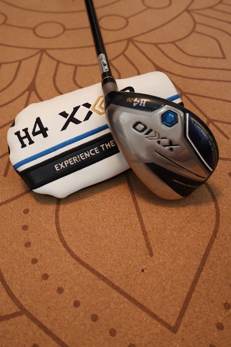 Mazze & Set: Premium XXIO 4-Hybrid – Nuovo (secondo la descrizione) da Bern venduto da Golf_Albert