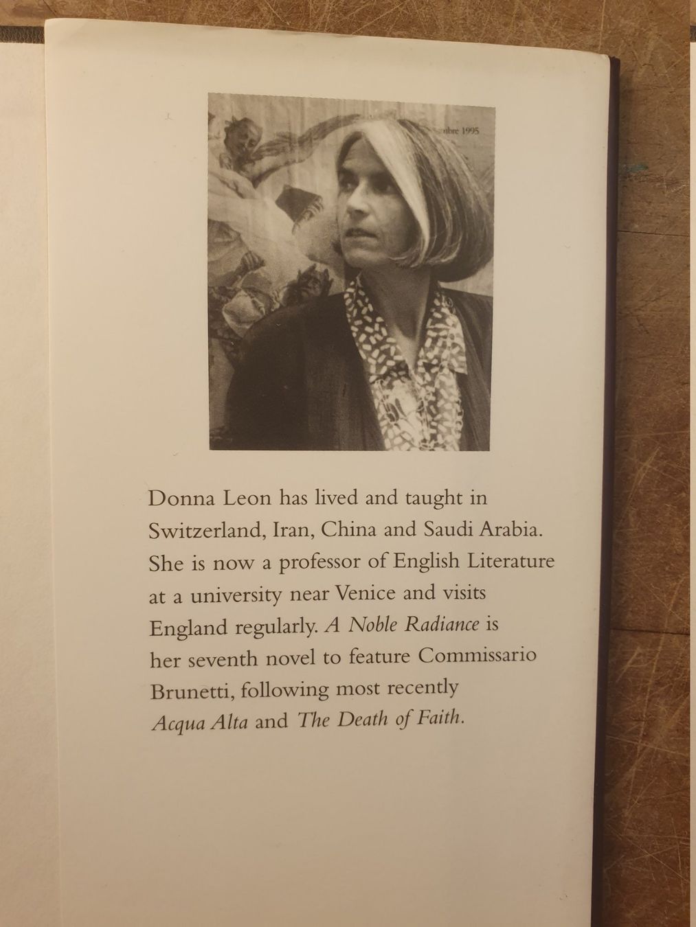 Libri: A Noble Radiance - Donna Leon – Usato da Zürich venduto da loosebone 8