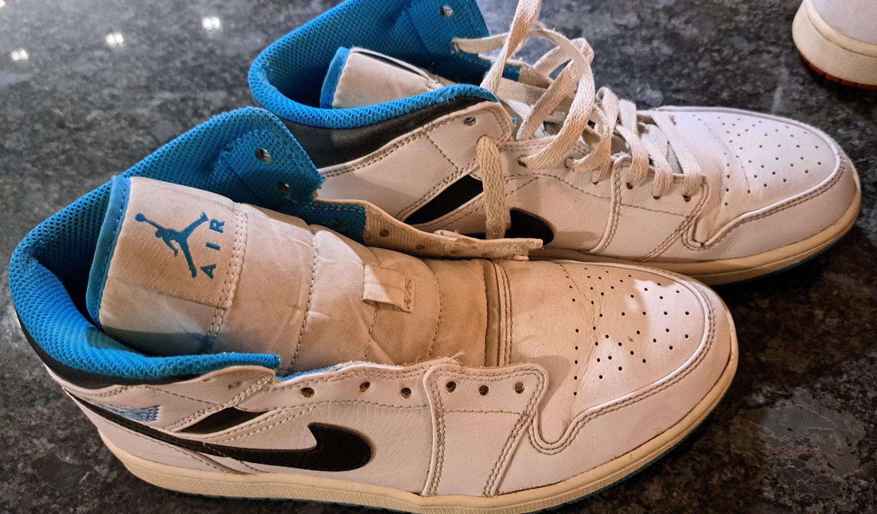 Jordan Scarpe da uomo: Air Jordan taille 41 – Usato da MARTIGNY venduto da pinkforever1984