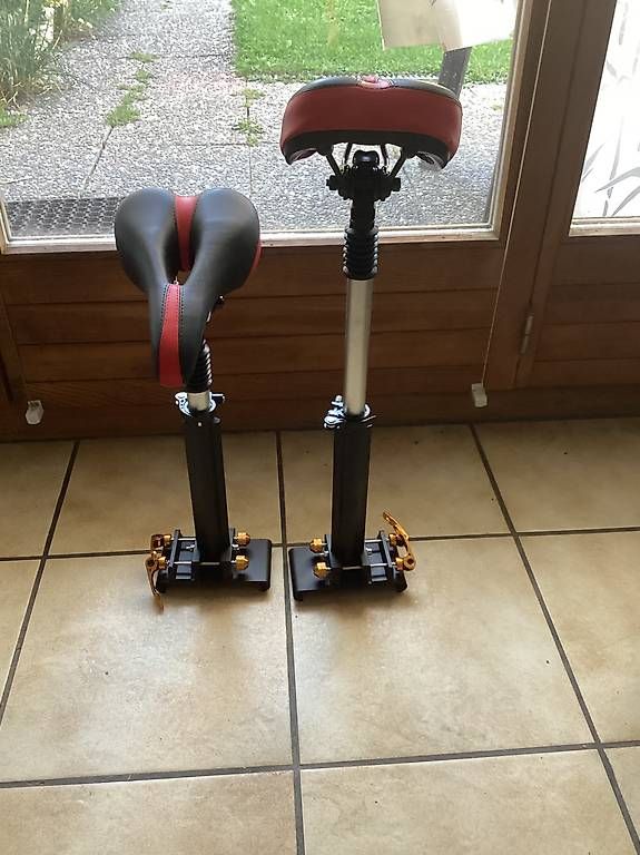 Kickboard: Selle pour trotinette électrique  – D'occasion à Veysonnaz par Jean-Paul01