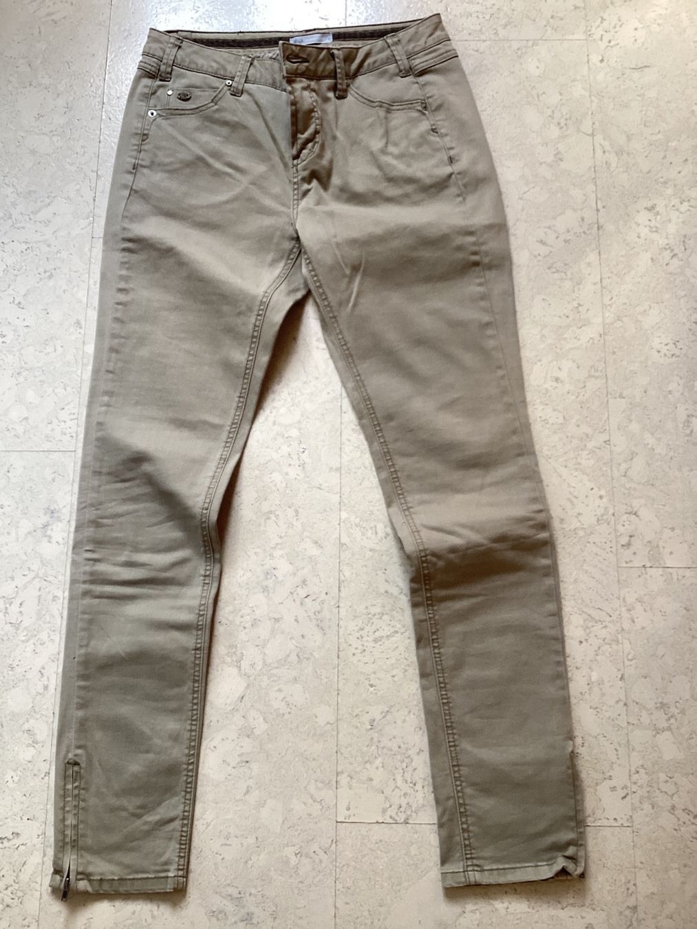 Nile Jeans: Nile Jeans Gr S, neu – Nuovo (secondo la descrizione) da Wassen UR venduto da SABDOM