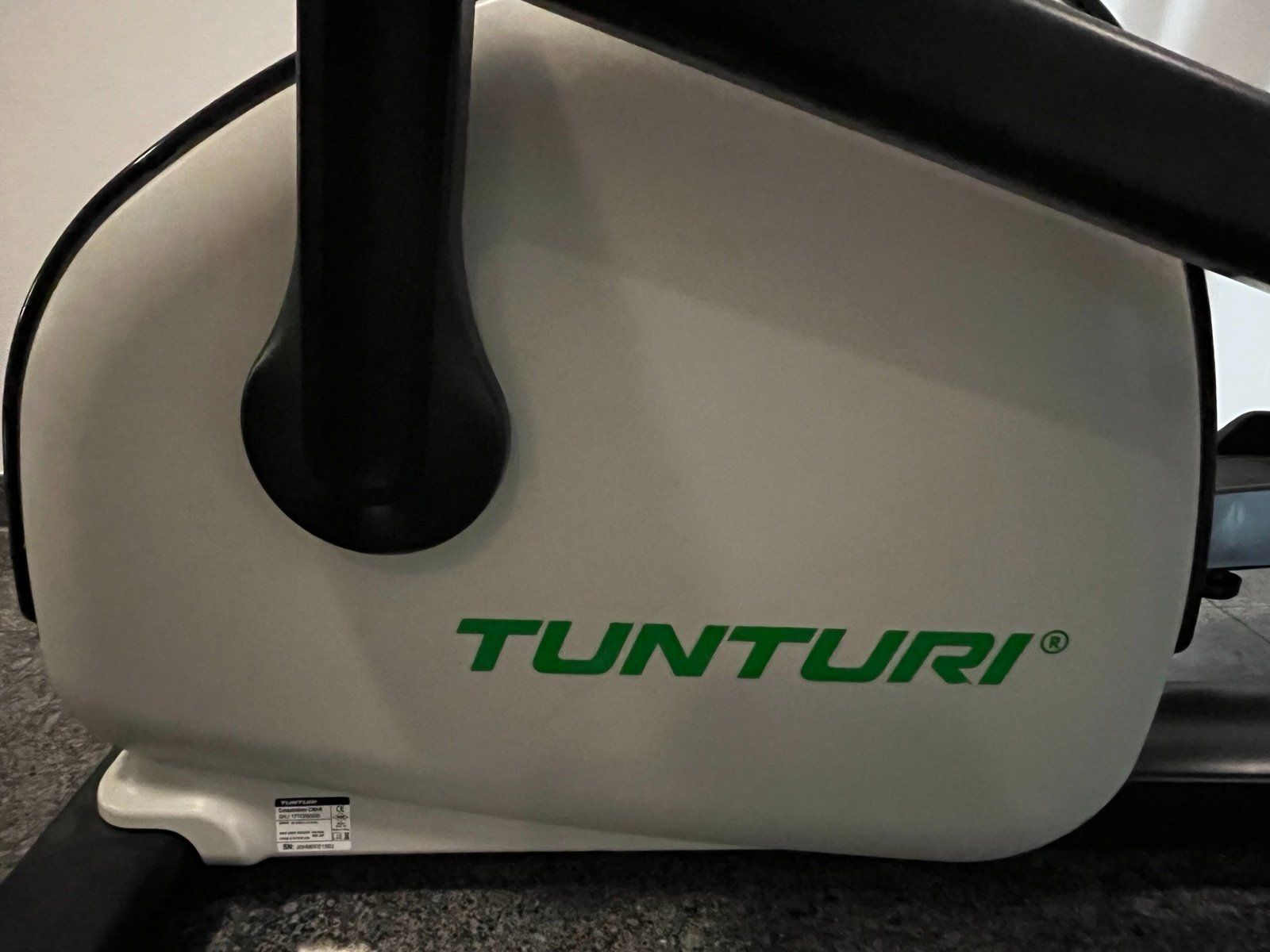 Tunturi Hometrainer: Selten benutzter Tunturi Crosstrainer C80 – Gebraucht aus Küsnacht ZH von myr_q5mc 6