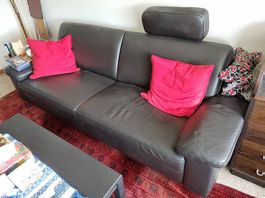 Ledersofa mit Fusshocker