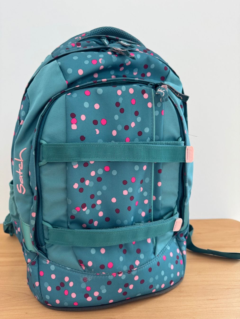 Satch Borse & Zaini: Satch Schulrucksack türkis mit farbigen Punkten – Usato da Zürich venduto da Urania08