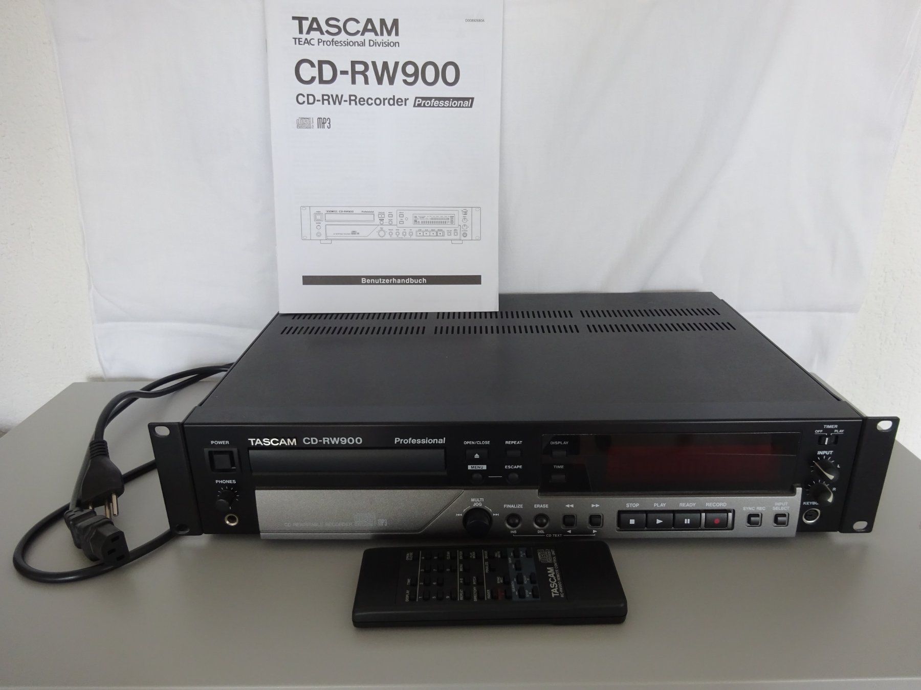 Tascam Enregistreurs: Tascam CD RW900 Professional CD Recorder – D'occasion à Birmenstorf par Poweroldies