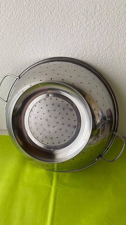 Cucine complete: Chromstahl 🌸antikes Löchersieb – Usato da Pfäffikon SZ venduto da Anita8808 1