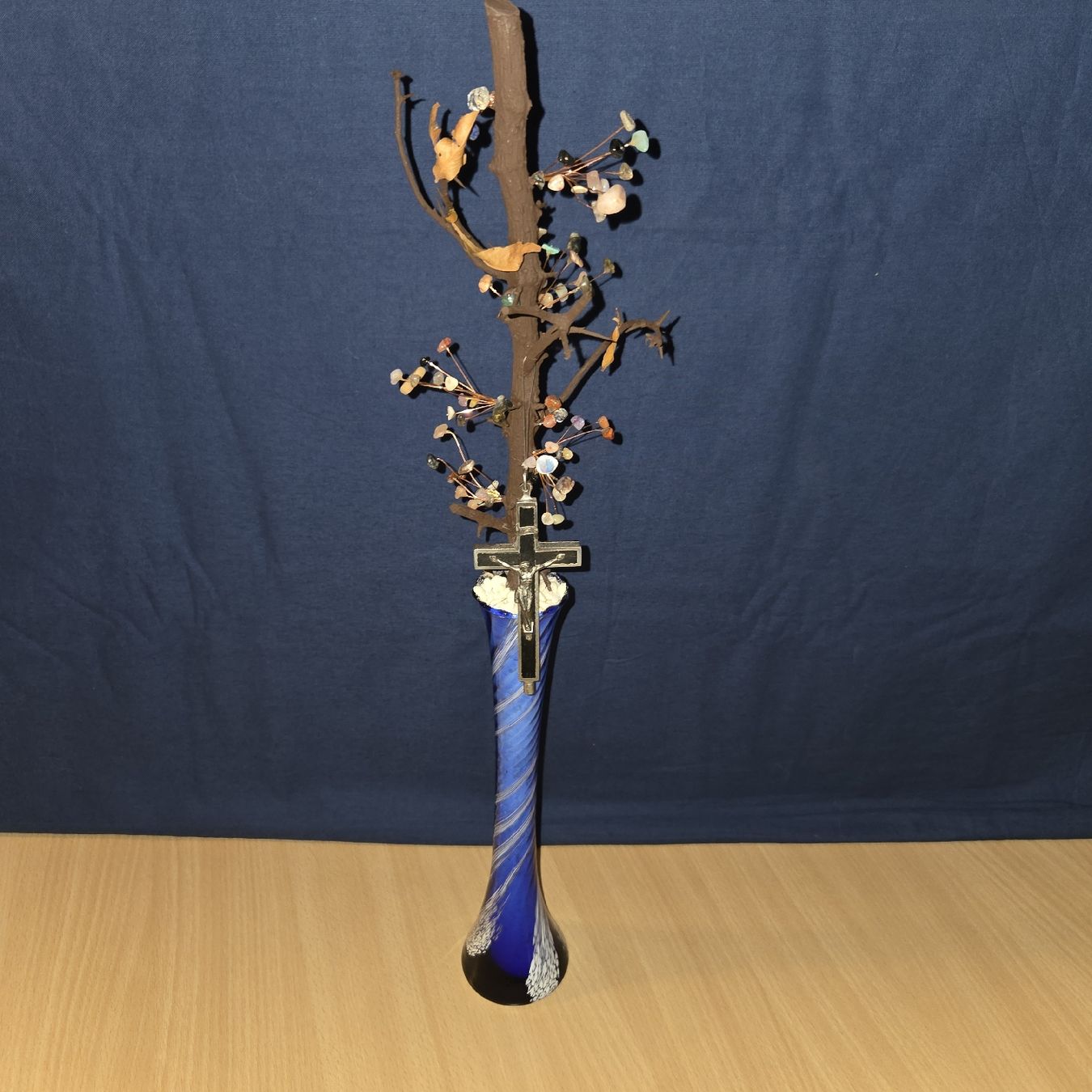 Altri gioielli: Sakrahl Edelsteinbaum mit Kreuz, ca. 50cm hoch. – Nuovo (secondo la descrizione) da Kriens venduto da gra_fhn7 1