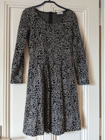 MAX & CO (MAX MARA) : Robe brodée noir/écru 36