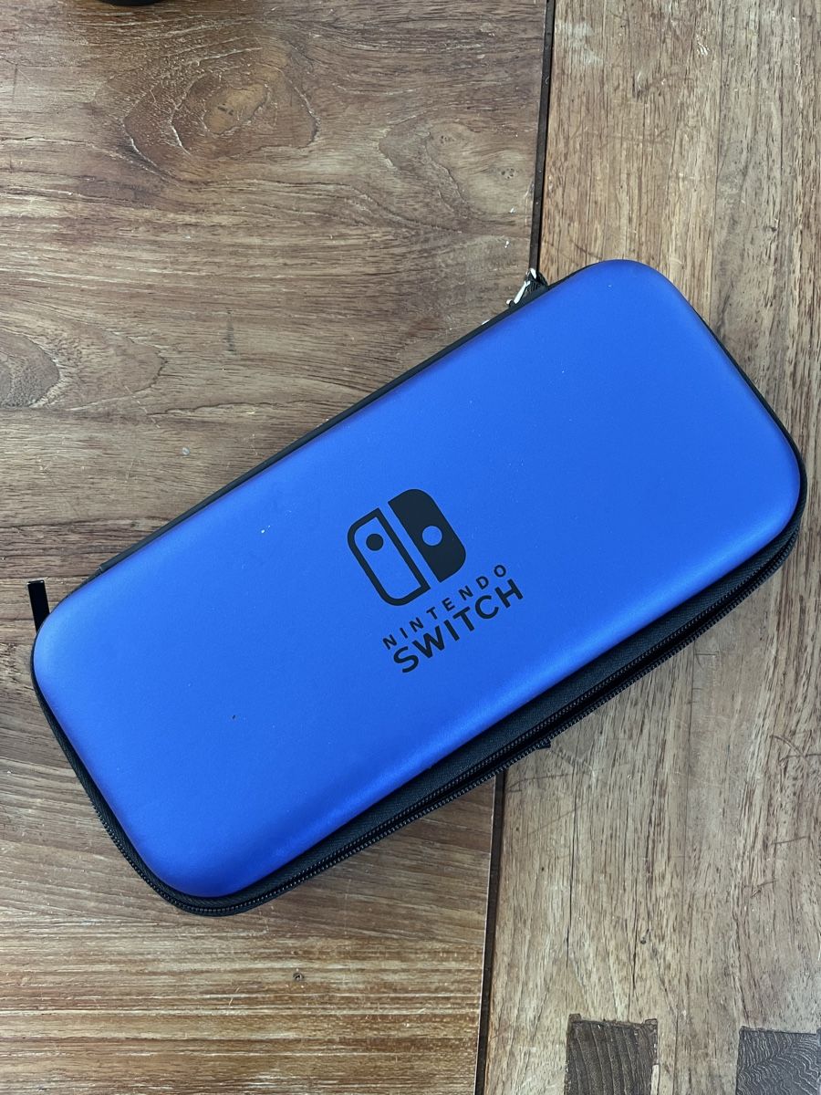 Nintendo Consoles: Nintendo Switch e accessori – D'occasion à Pura par videodrome 1