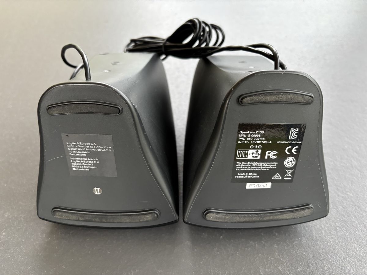 Logitech Haut-parleurs: PC Lautsprecher Paar Logitech Z130, mit Netzkabel – D'occasion à Rothrist par Dluna1 5