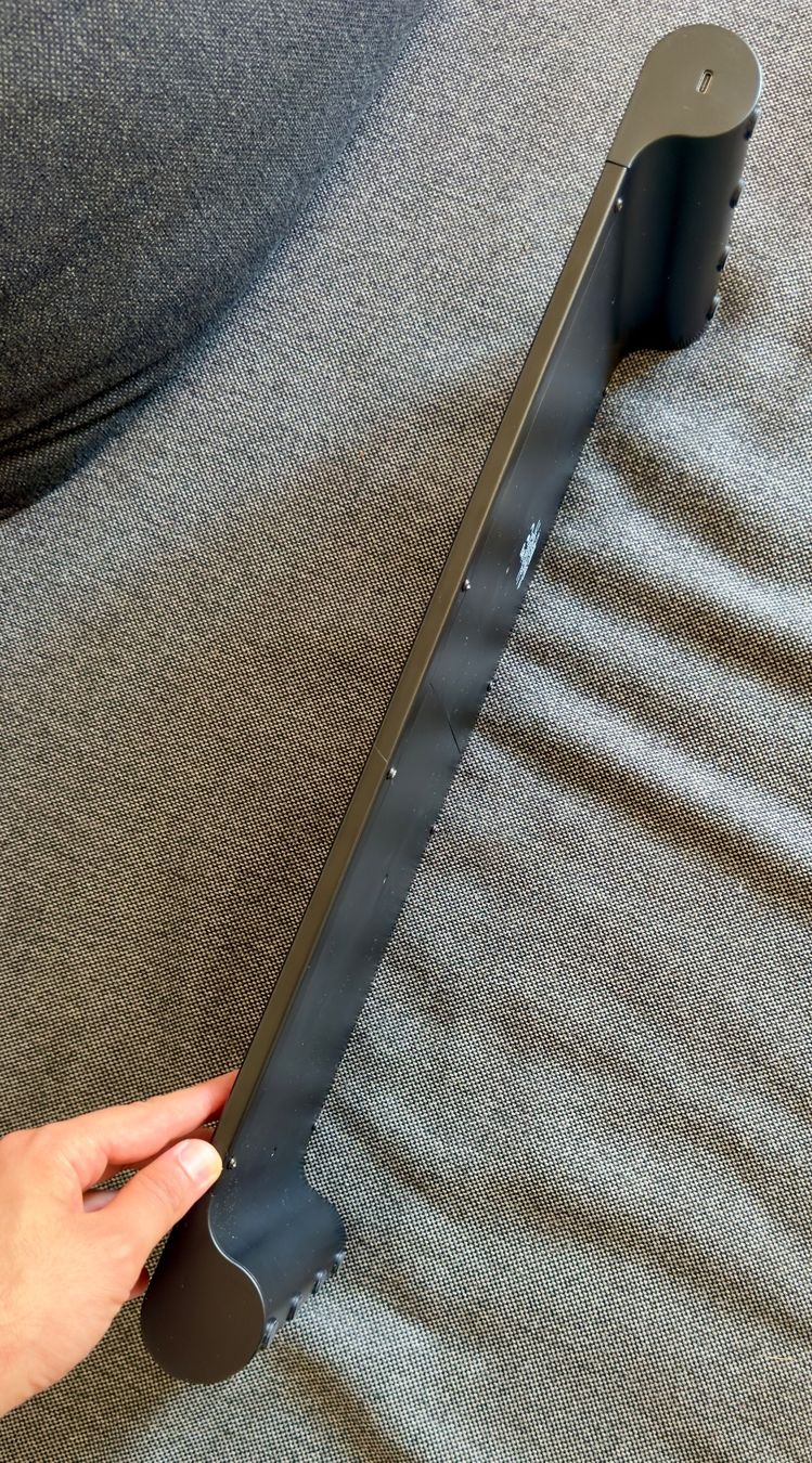 Staffa per monitor: Monitorständer mit USB-C Hub – Usato da Zürich venduto da Betrada 2