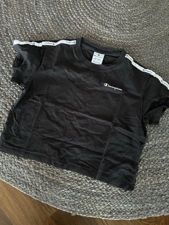 Schwarzes Champion T-Shirt Top  Zustand 