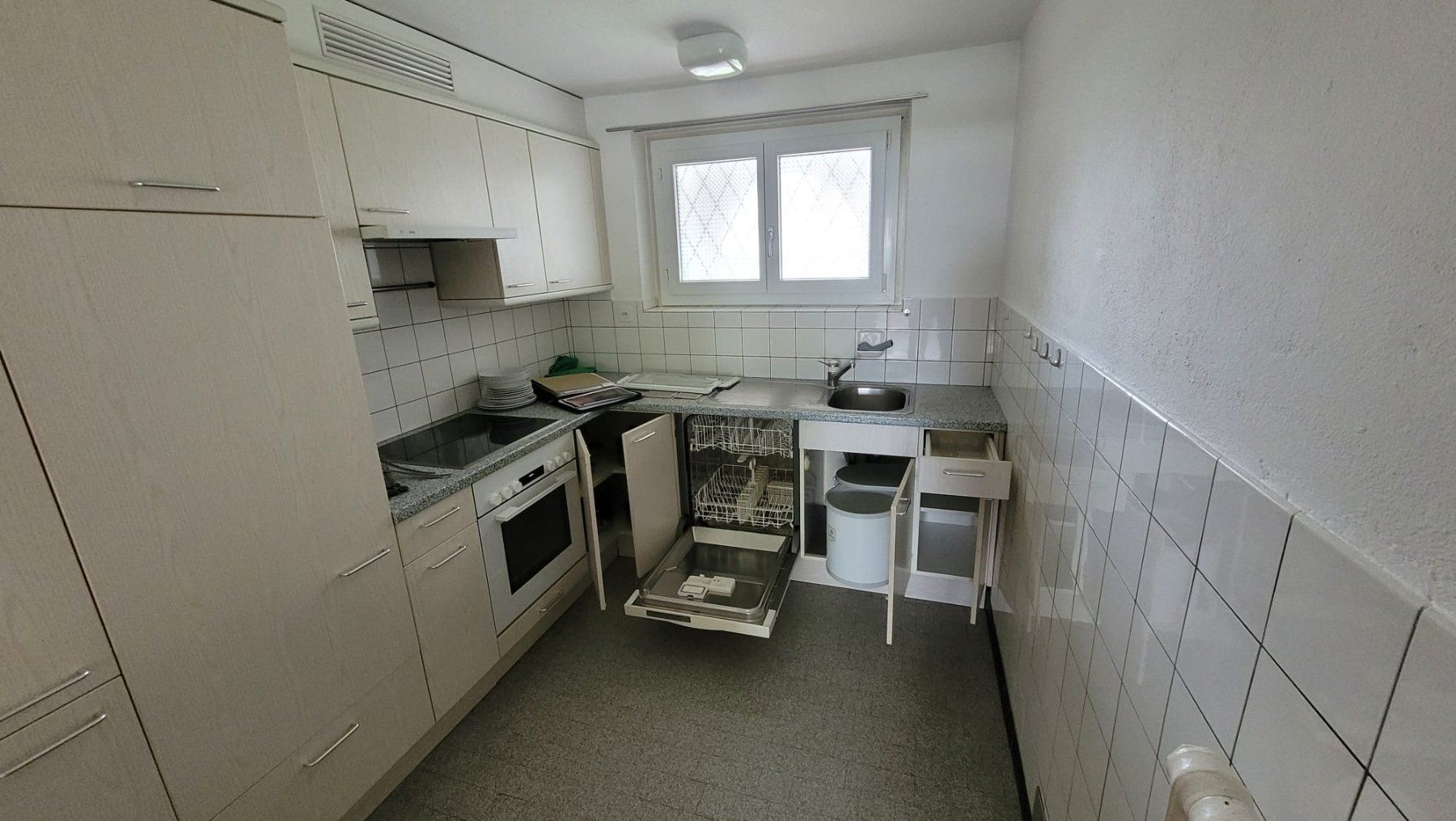 Cucine complete: Küche – Usato da Klosters venduto da Bergsturz