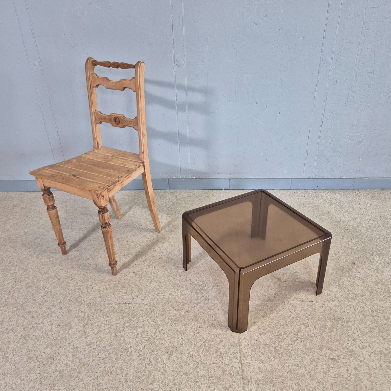 Tavoli: 70s Space Age Couchtisch Beistelltisch Tisch – Usato da Nottwil venduto da Wondewa-Shop 2