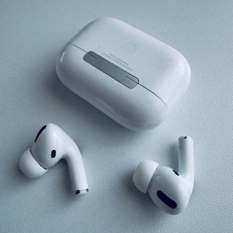 Apple Kopfhörer: Original Apple AirPods Pro 1 Gen. MagSafe USB-C Kabel – Gebraucht aus Basel von MY.AIRPODS.SHOP 6