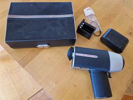 Eumig Super 8 Kamera mit Zubehör, guter Zustand