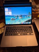 Macbook Pro 13.  2020 M1