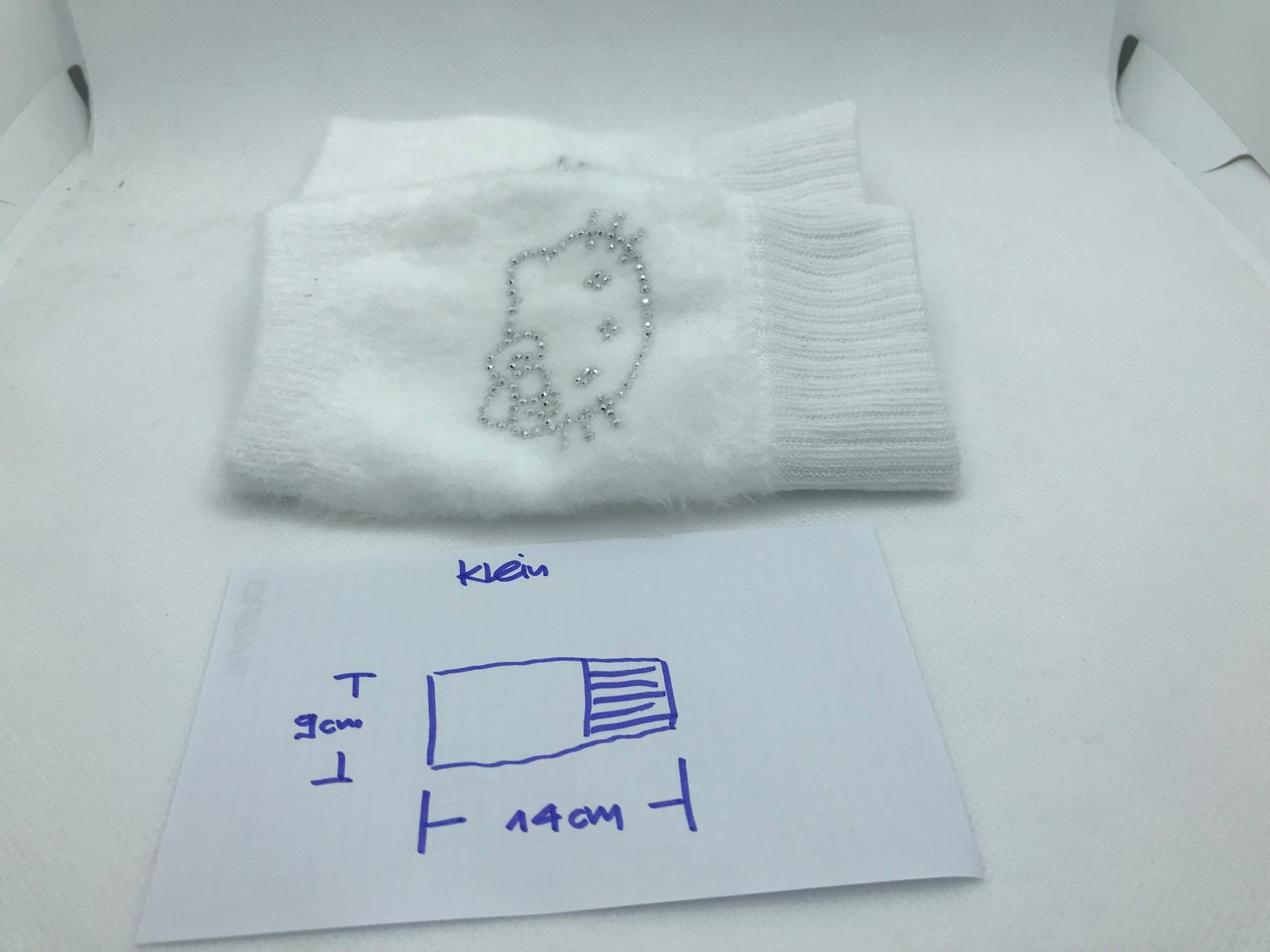 Guanti: Hello Kitty Handstulpen, Neu, klein – Nuovo e nell'imballaggio originale da Niederteufen venduto da mix18
