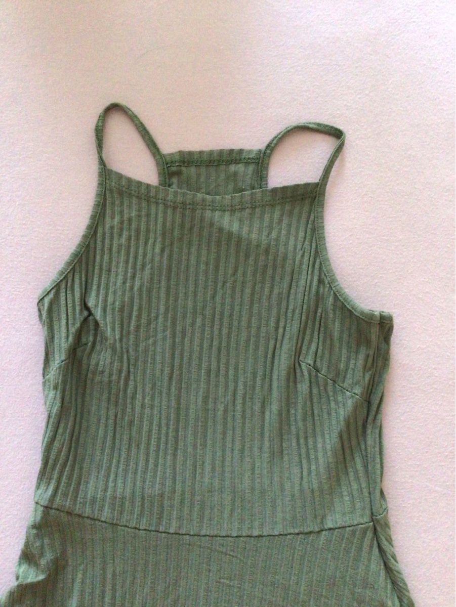 Shein Vestiti: Luftiges Kleid in Olive Gr.S – Usato da Steffisburg venduto da lar_x57s 1