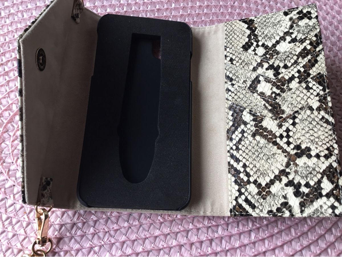 iDeal of Sweden Cover & Protezioni schermo: IPhone 11 Pro Max  Tasche/Hülle – Nuovo (secondo la descrizione) da Zufikon venduto da Angi41 1