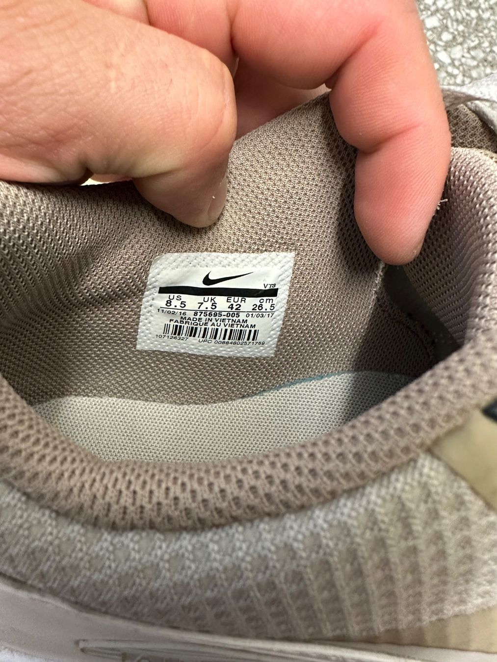 Nike Scarpe da uomo: Nike schuhe – Usato da Zug venduto da uri_z6fm 2
