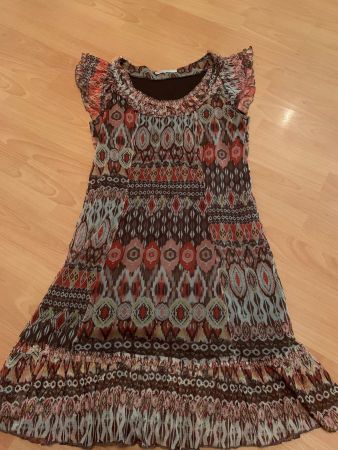 Jolie robe d’été Armand Thiery t. S ou 36