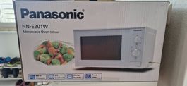 Panasonic Mikrowelle NN-E201W (Weiss) - Top Zustand!