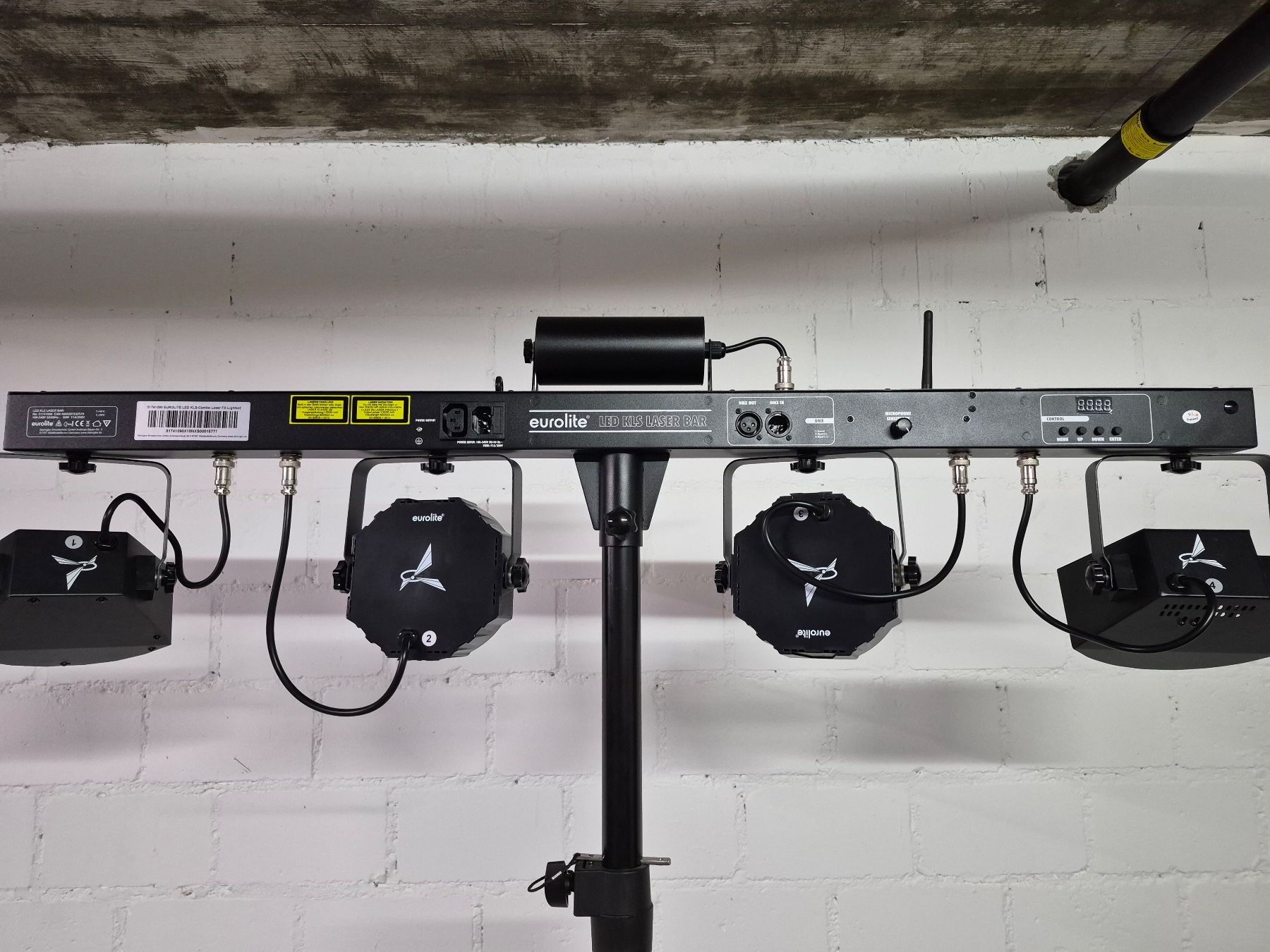 Showtec Lampade: LED KLS Laser Bar Lichteffektleiste – Usato da Holziken venduto da Keybo 2