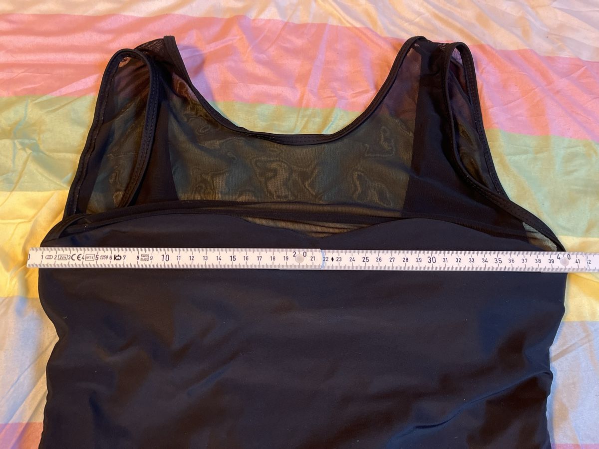Costumi da bagno & Bikini: Schwarzer Badeanzug mit Netzeinsatz, Gr. S/M – Usato da Kaisten venduto da saleforfun 3