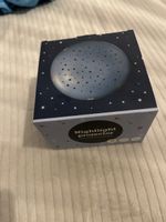 Nightlight projector with night sky pattern new in box