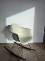 Eames / Vitra / Herman Miller RAR Fiberglas