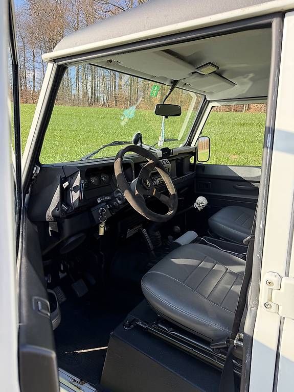Automobili: Landrover Defender td5 – Usato da Koblenz venduto da adoo123 3