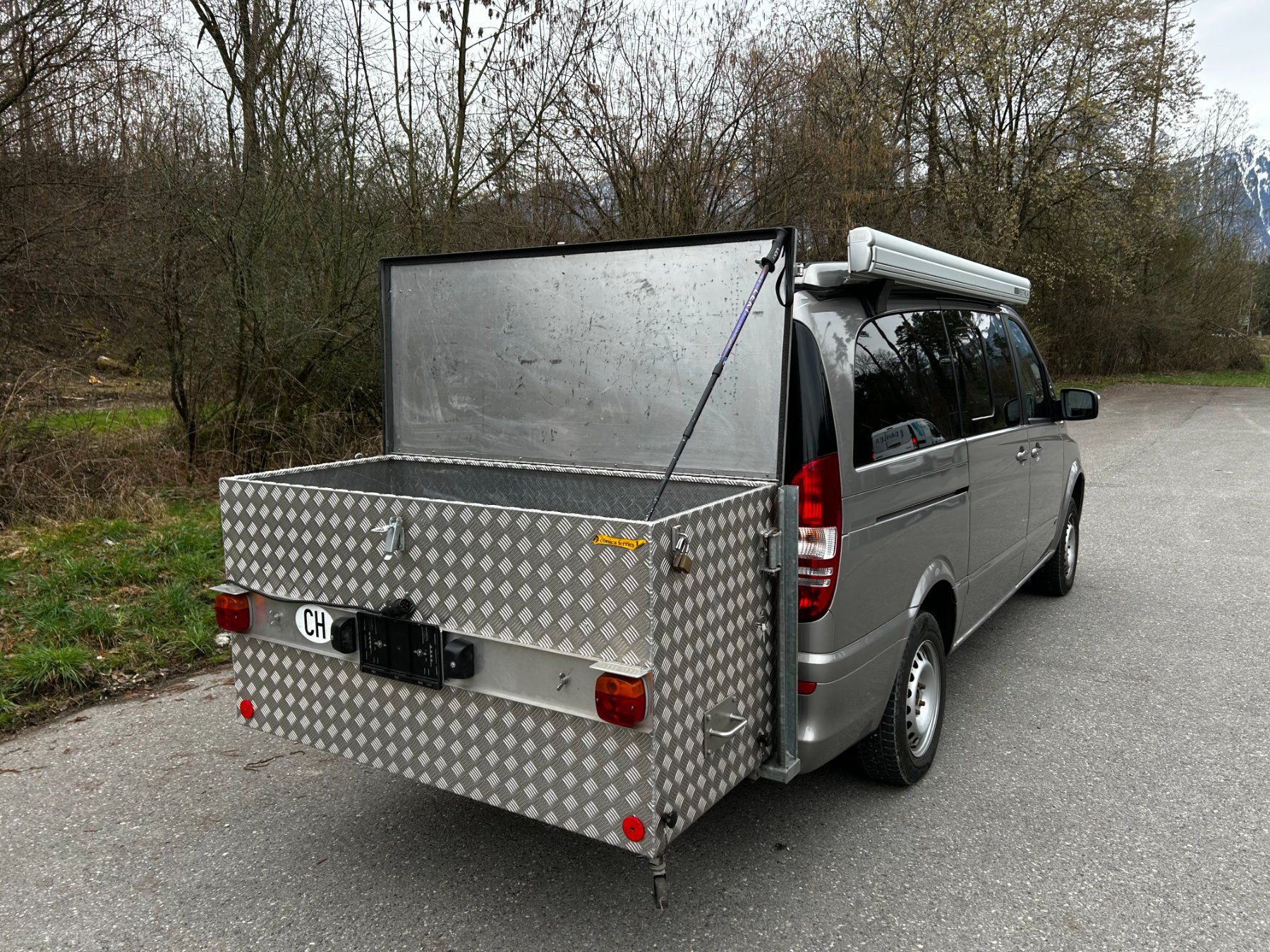 Zubehör: Camper - Box zum aufklappen – Gebraucht aus Thierachern von Beno52 3