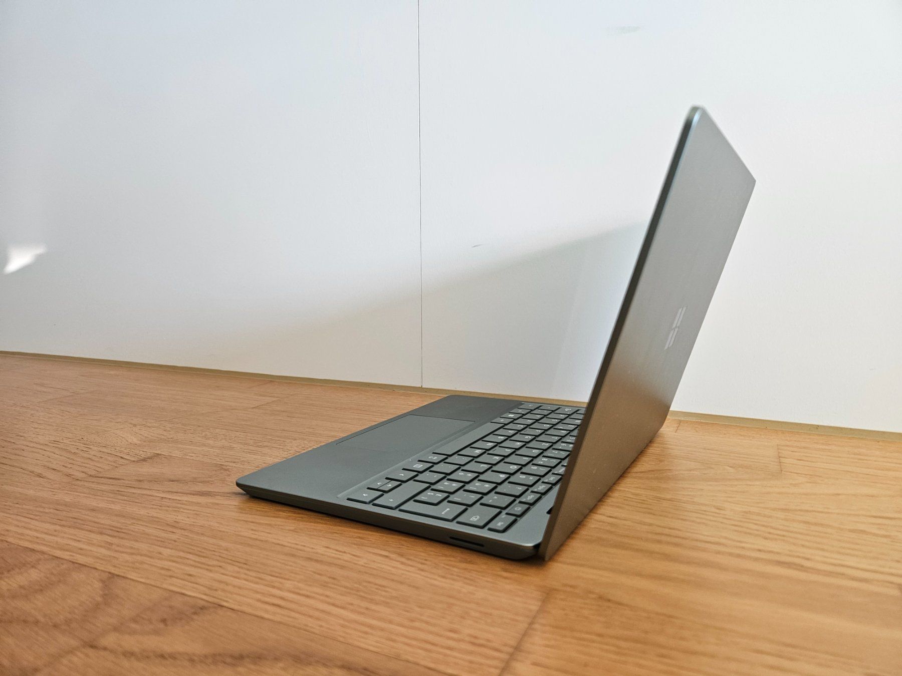 Microsoft Notebook: Microsoft Surface Laptop Go 3 - Top Zustand – Usato da Uttigen venduto da NWY 6