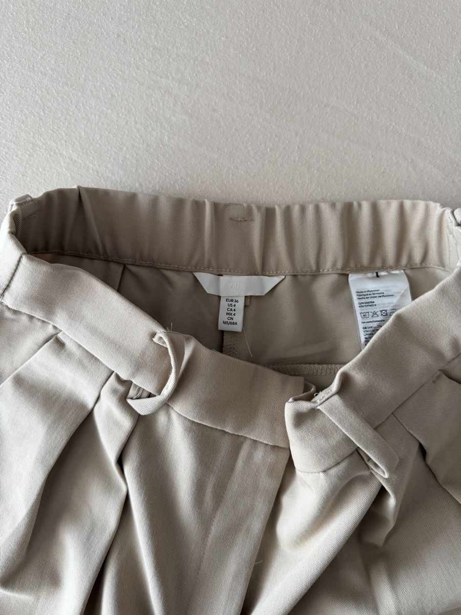 H&M Hosen: H&M Business Hose, 36 – Neu (gemäss Beschreibung) aus Münchenwiler von AM3280 1
