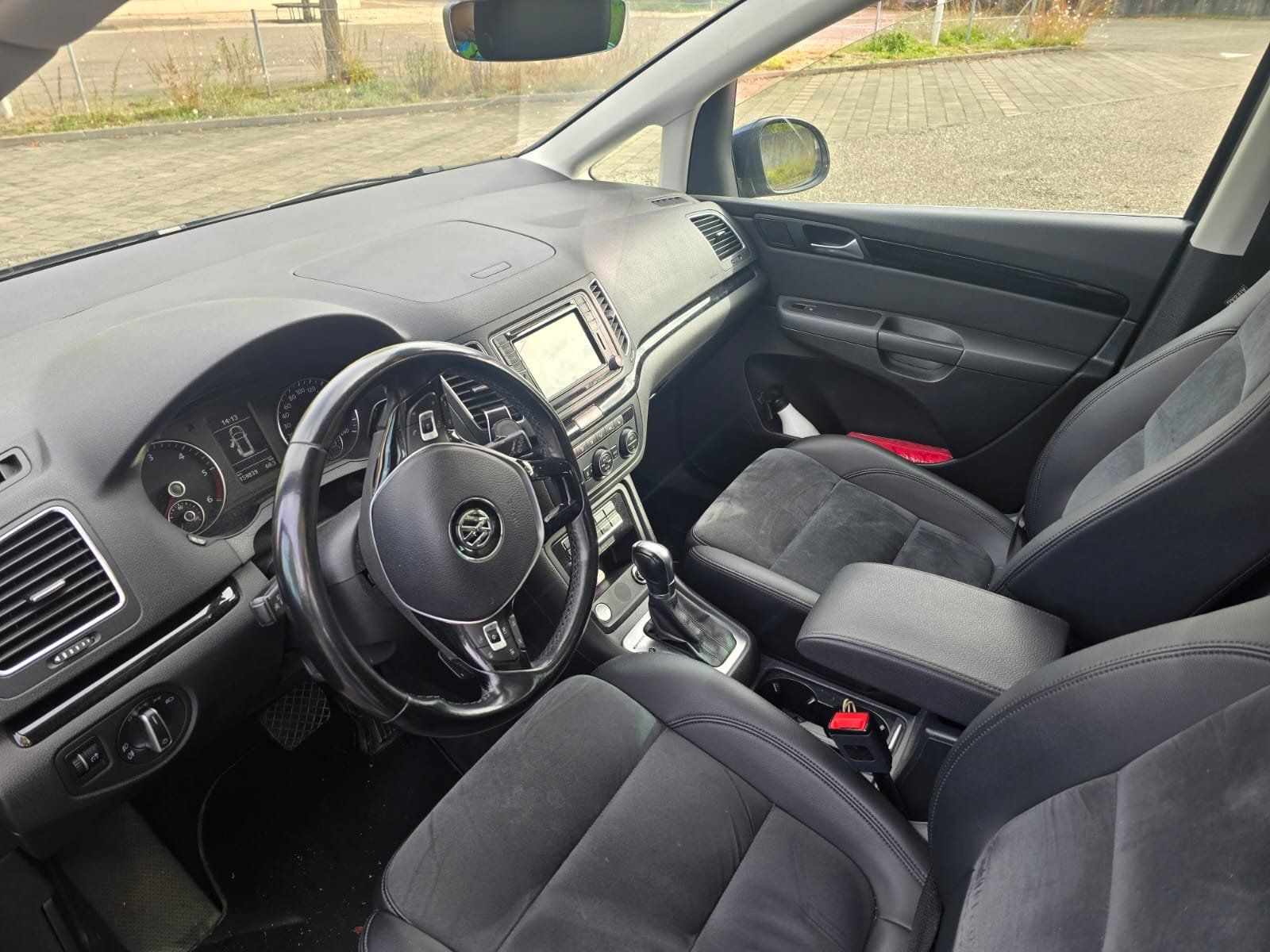 VW Autos: VW Sharan 2.0 TDI Highline 4Motion – Gebraucht aus Reinach BL von Evgeny_ 2