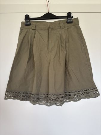 Short à pinces taille haute vert militaire Twinset taille 36