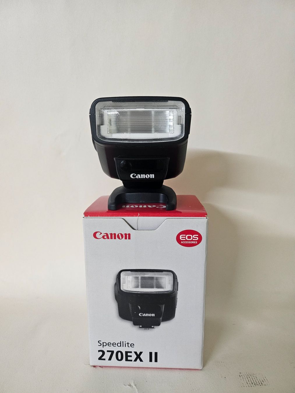 Canon Flash: Canon Speedlite 270EX II – Usato da Grosswangen venduto da Telepathy