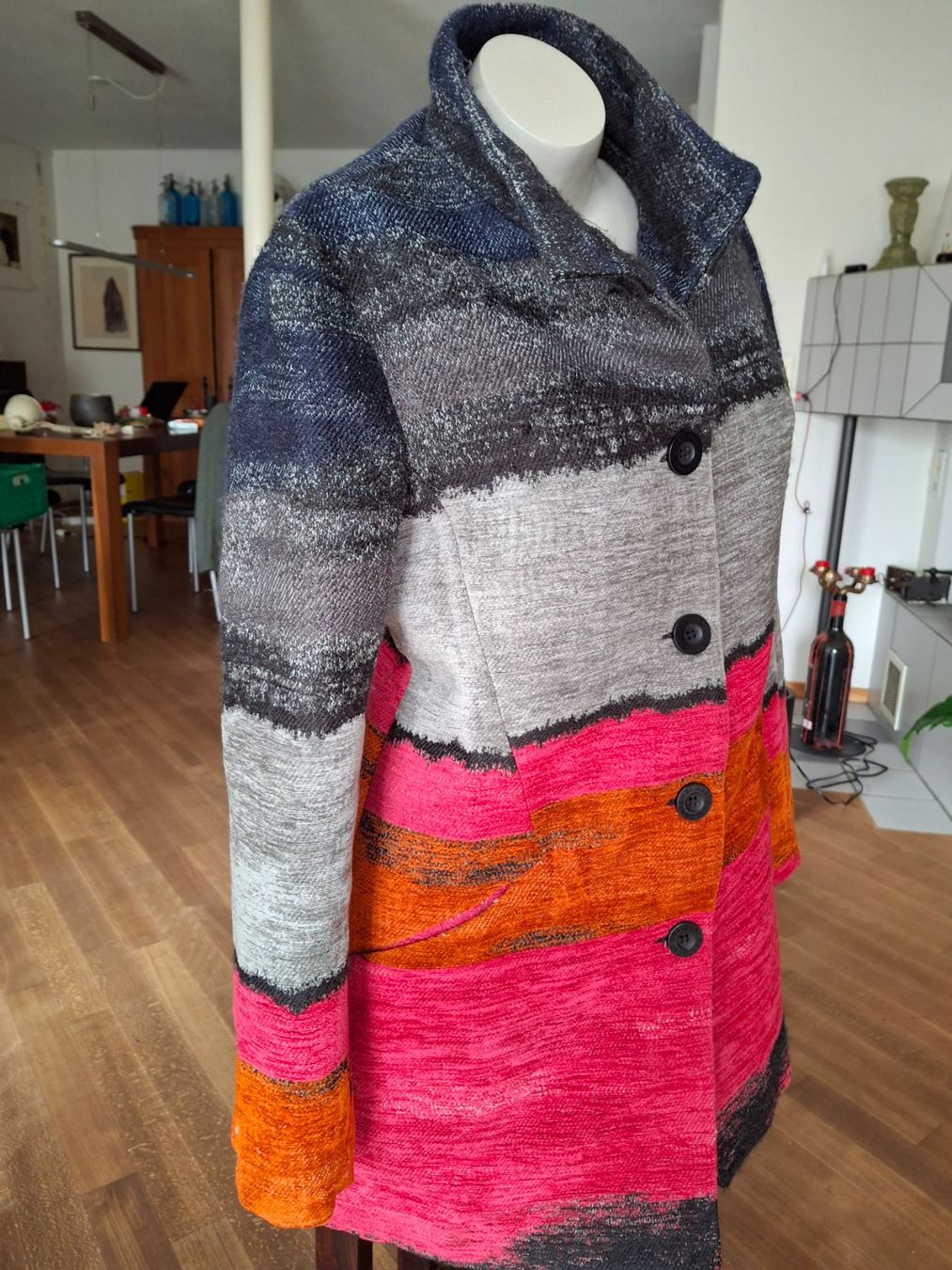 Desigual Cappotti: Desigual Mantel – Usato da Wiesendangen venduto da Niciu 2