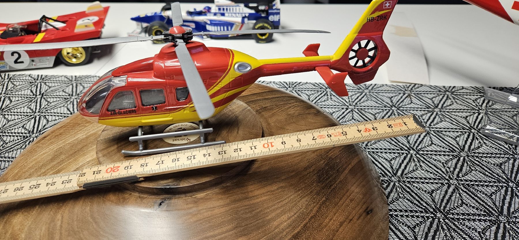 Kit di modellismo & Modellini statici: Hélicoptère Ec 135 – Nuovo (secondo la descrizione) da Bure venduto da cla_sk6s 1