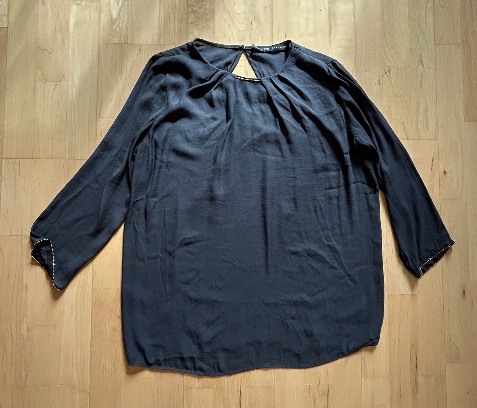 Zara Blusen: Zara Bluse, dunkelgrau /grau, Golddetails, M – Gebraucht aus Bern von SecondWave 5